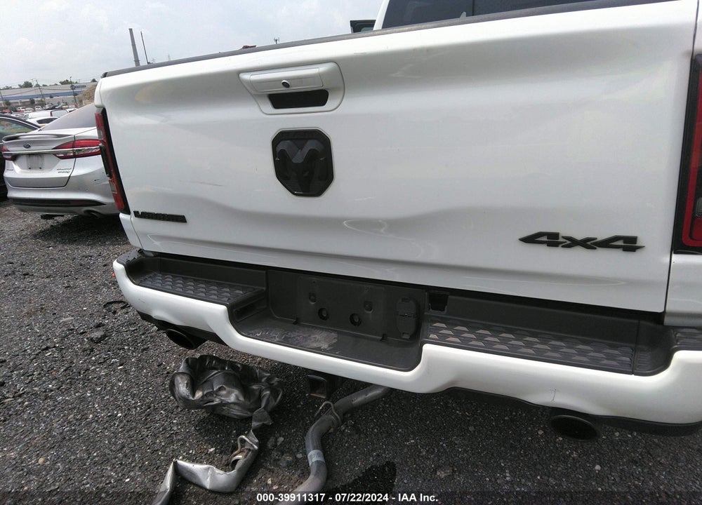 2022 RAM 1500 LAIE  4X4 5'7 BOX VIN: 1C6SRFJT6NN386063