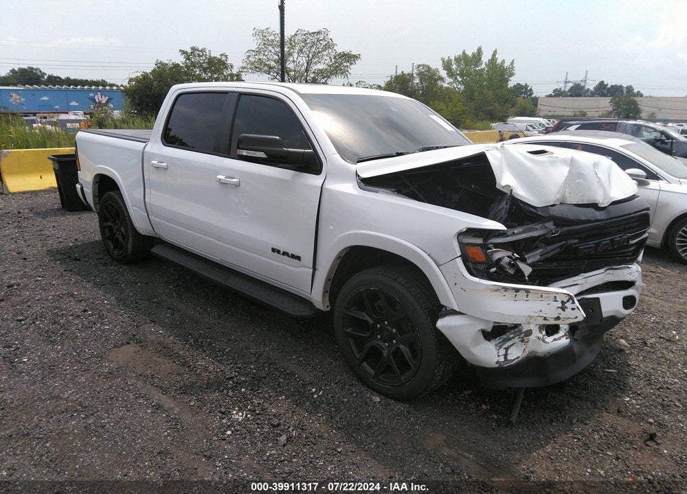 2022 RAM 1500 LAIE  4X4 5'7 BOX VIN: 1C6SRFJT6NN386063