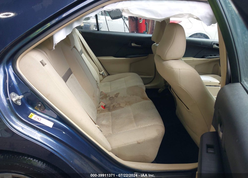 2014 TOYOTA CAMRY LE VIN: 4T1BF1FK8EU852047