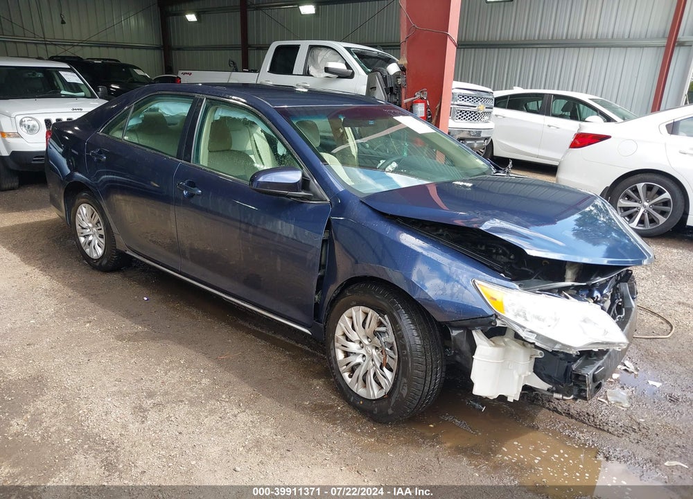 2014 TOYOTA CAMRY LE VIN: 4T1BF1FK8EU852047