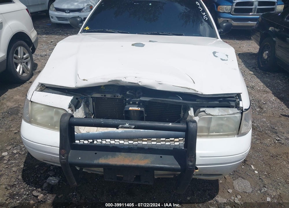2004 FORD CROWN VICTORIA VIN: 2FAFP71W54X129365