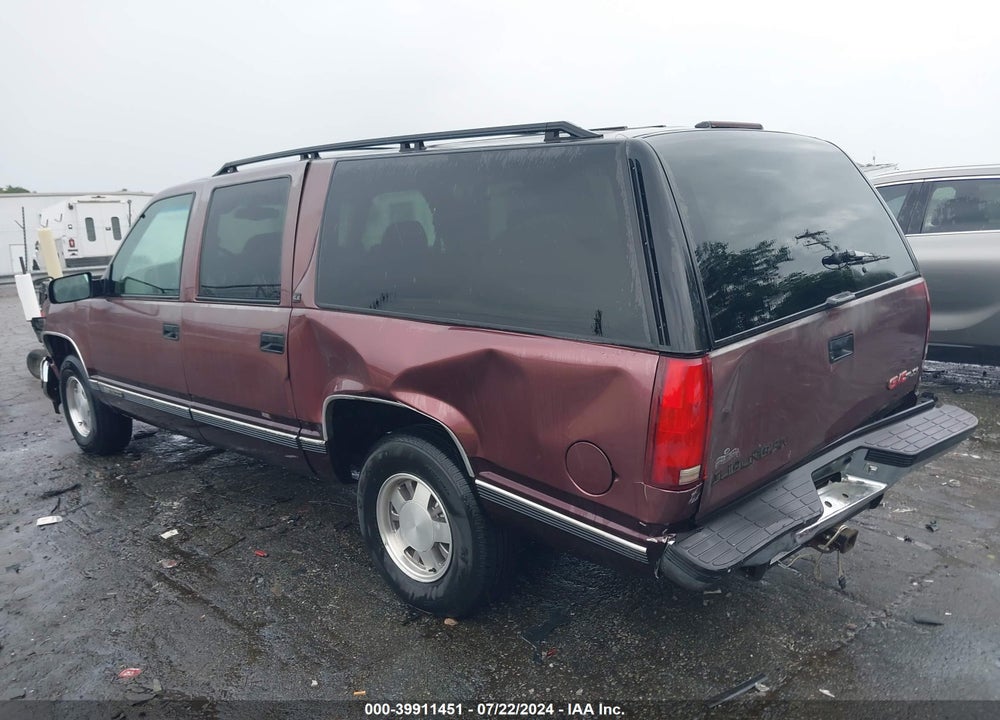 1997 GMC SUBURBAN 1500 SL VIN: 1GKEC16R7VJ726033