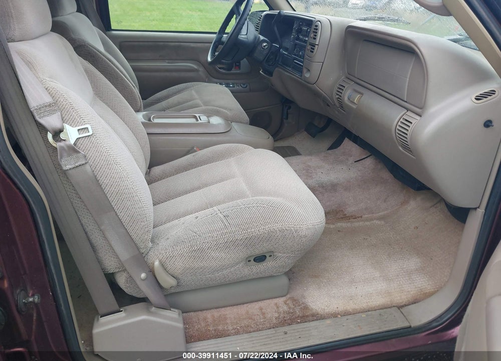 1997 GMC SUBURBAN 1500 SL VIN: 1GKEC16R7VJ726033