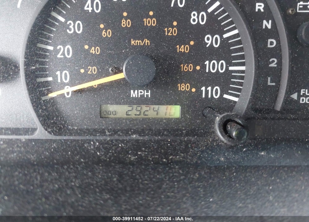 2004 TOYOTA TUNDRA LIMITED V8 VIN: 5TBET38194S456960