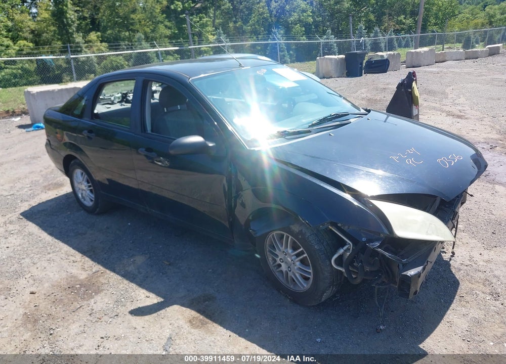2005 FORD FOCUS ZX4 VIN: 1FAFP34N85W200356