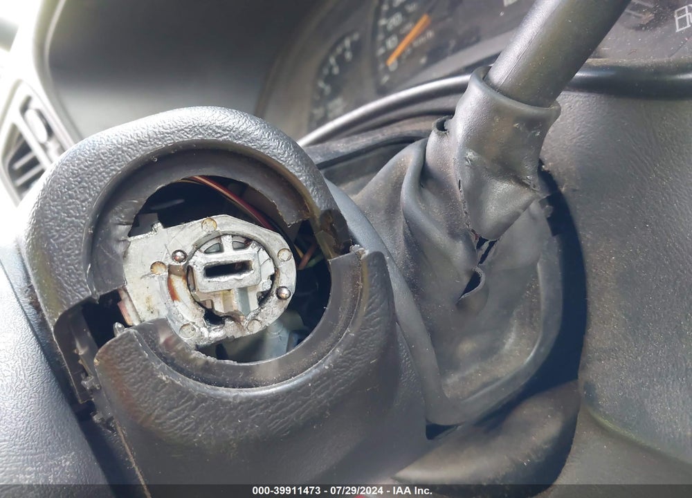2004 CHEVROLET SILVERADO 1500 Z71 VIN: 1GCEK19T44Z199431