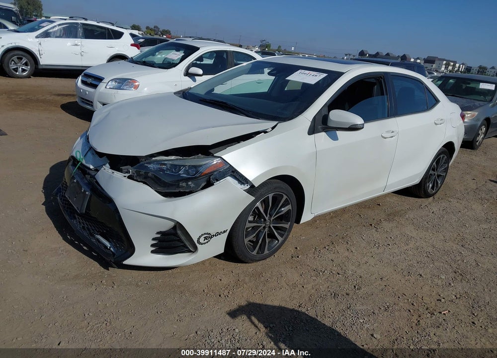2017 TOYOTA COROLLA SE VIN: 5YFBURHE6HP654181