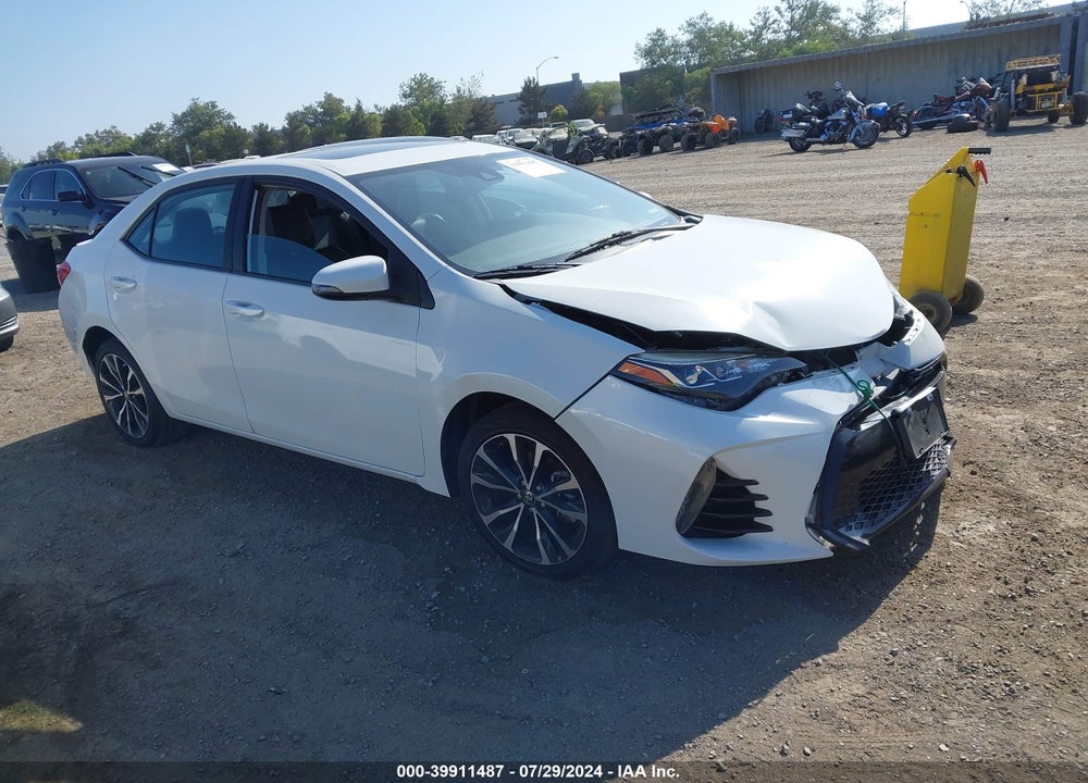 2017 TOYOTA COROLLA SE VIN: 5YFBURHE6HP654181