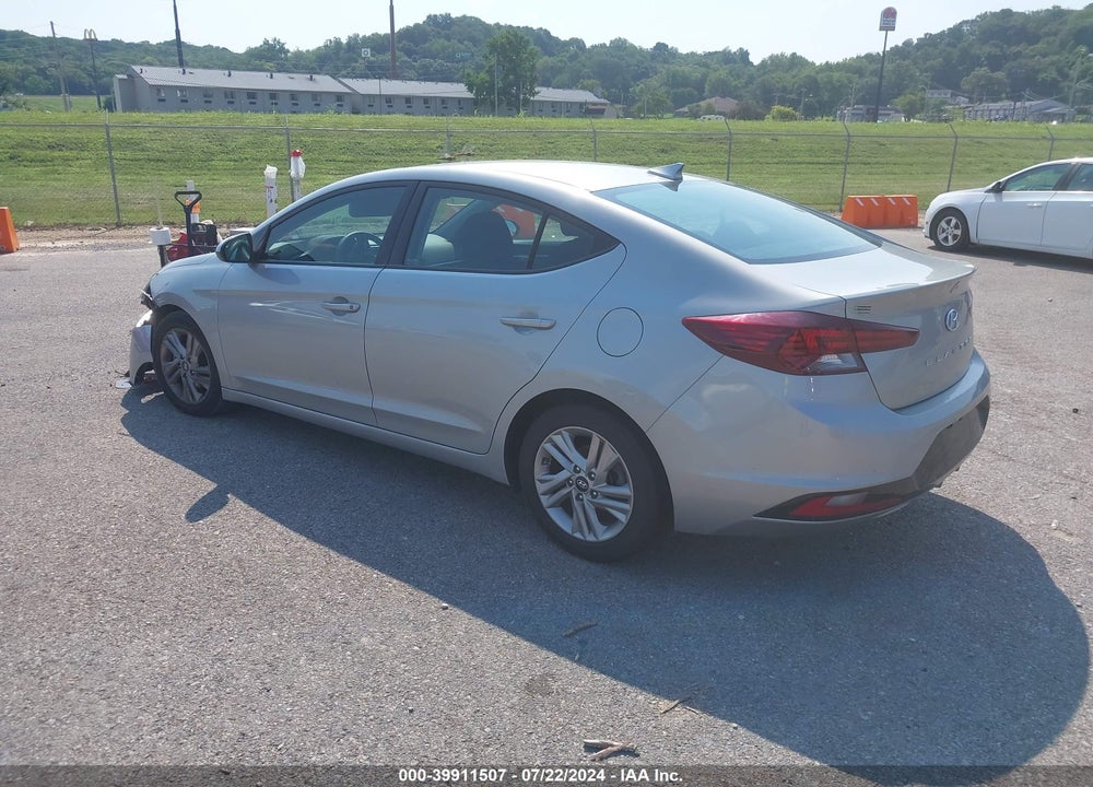 2020 HYUNDAI ELANTRA SEL VIN: 5NPD84LF3LH562063