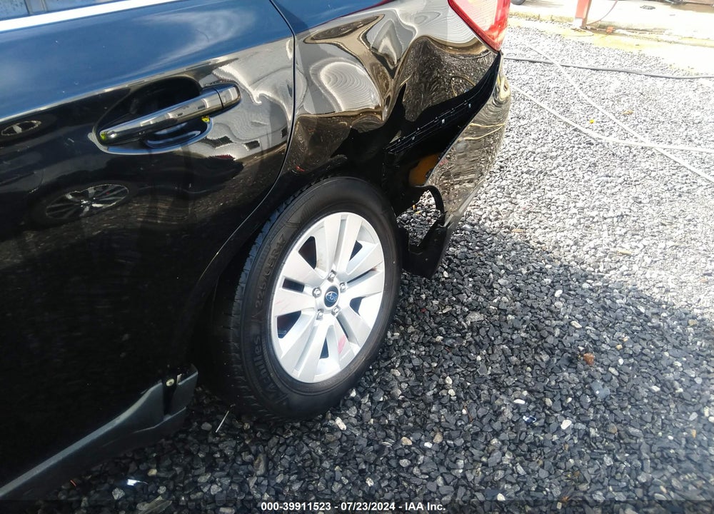 2015 SUBARU OUTBACK 2.5I PREMIUM VIN: 4S4BSADC5F3205426