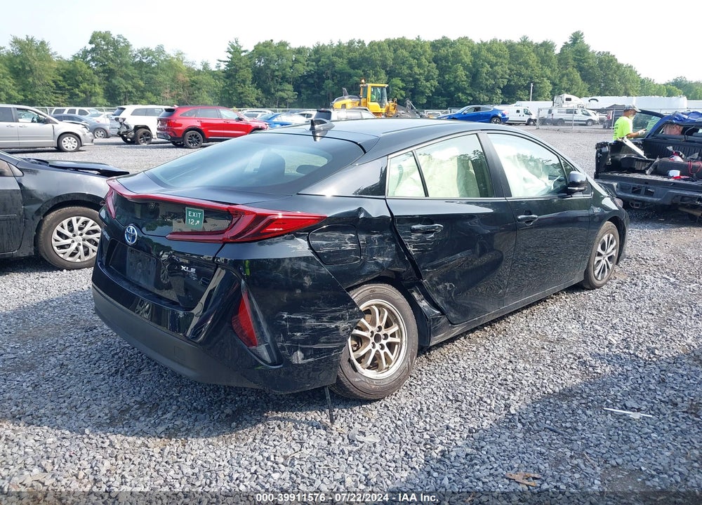 2021 TOYOTA PRIUS PRIME XLE VIN: JTDKAMFP6M3165718