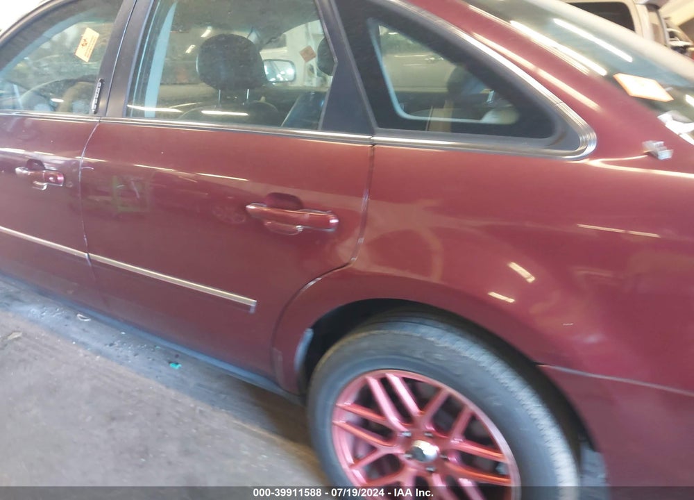 2005 FORD FIVE HUNDRED LIMITED VIN: 1FAHP28115G195621