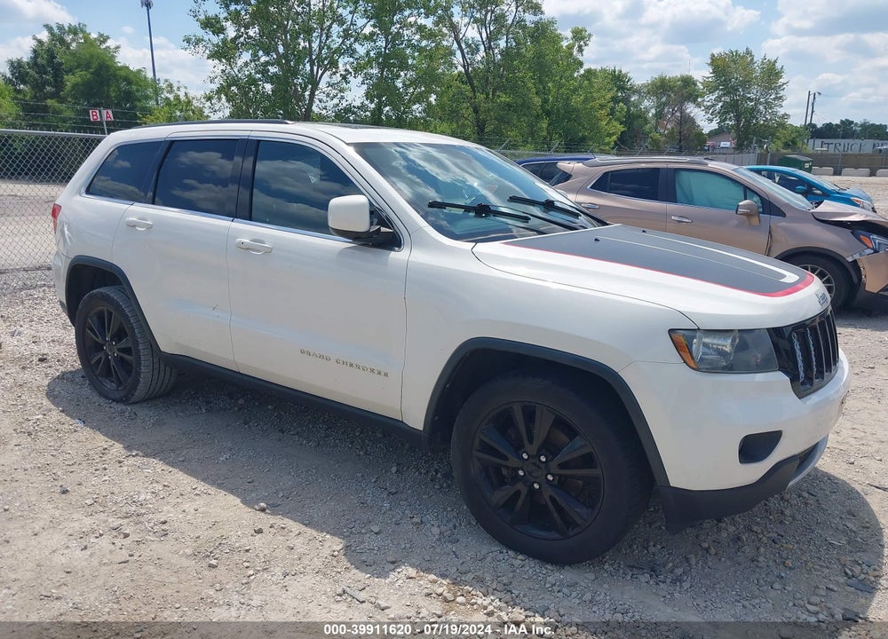 2012 JEEP GRAND CHEROKEE LAREDO VIN: 1C4RJFAG5CC327208