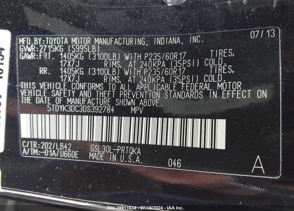 2013 TOYOTA SIENNA XLE V6 8 PASSENGER VIN: 5TDYK3DC3DS392784