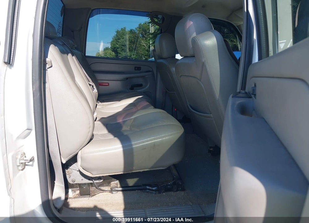 2006 CHEVROLET SILVERADO 2500HD LT2 VIN: 1GCHK23U66F202516