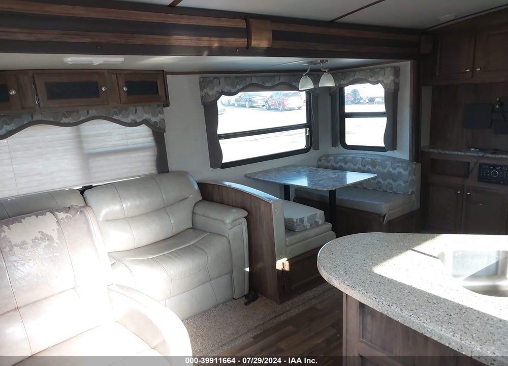 2017 KEYSTONE COUGAR VIN: 4YDT28R22HV500988