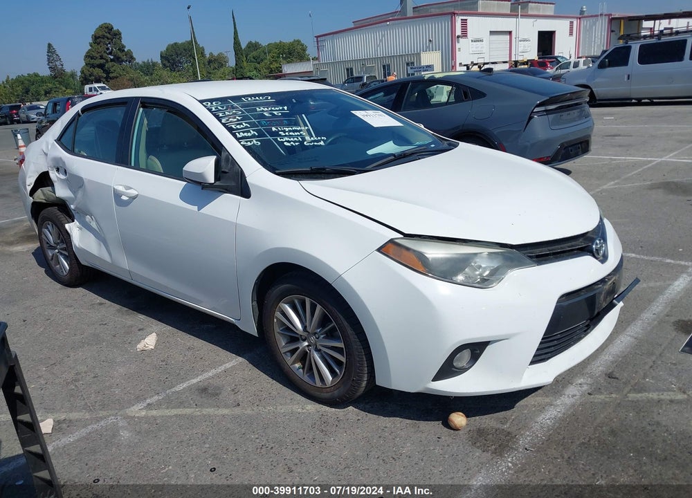 2015 TOYOTA COROLLA VIN: 5YFBURHE2FP228629