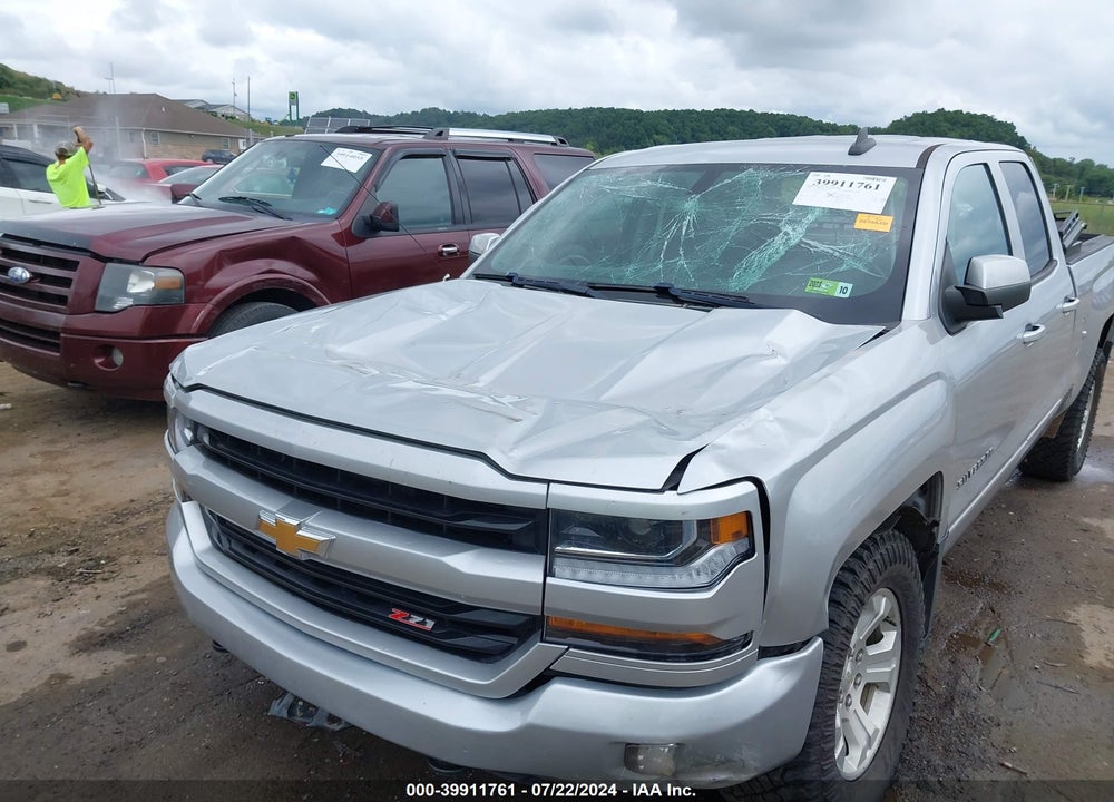 2018 CHEVROLET SILVERADO 1500 2LT VIN: 1GCVKREC0JZ350359