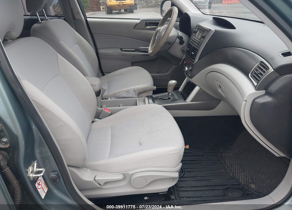 2013 SUBARU FORESTER 2.5X PREMIUM VIN: JF2SHADC6DH409916