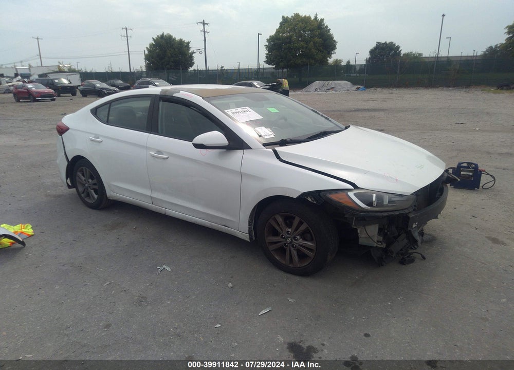 2017 HYUNDAI ELANTRA SE VIN: 5NPD84LF5HH075762