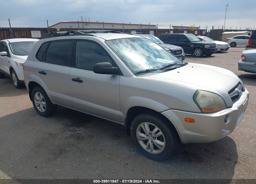 2009 HYUNDAI TUCSON GLS VIN: KM8JM12B79U015397