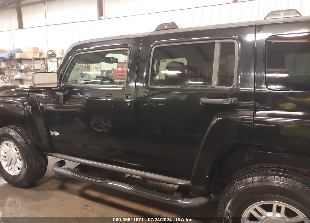 2008 HUMMER H3 SUV VIN: 5GTEN13E488179590