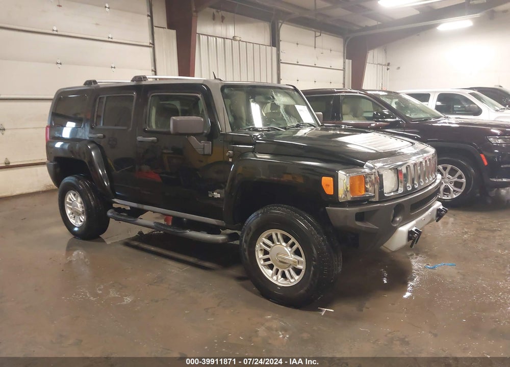2008 HUMMER H3 SUV VIN: 5GTEN13E488179590