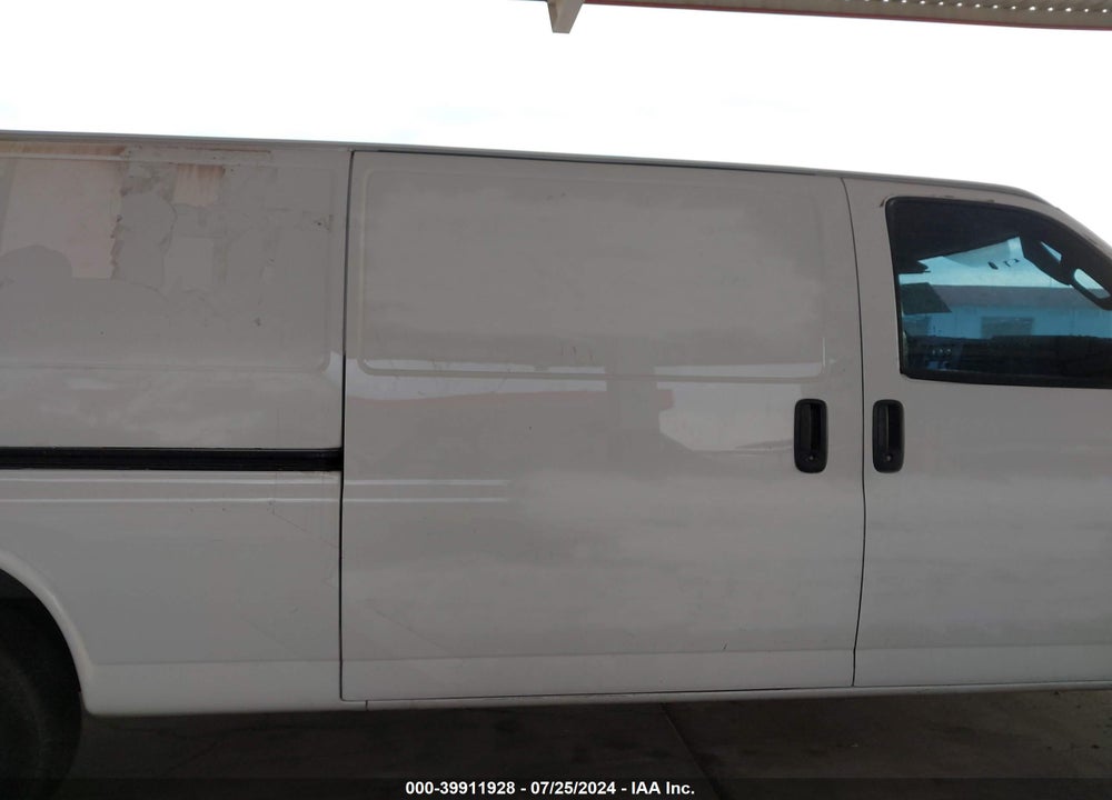 2018 CHEVROLET EXPRESS 3500 WORK VAN VIN: 1GCZGHFG2J1229085