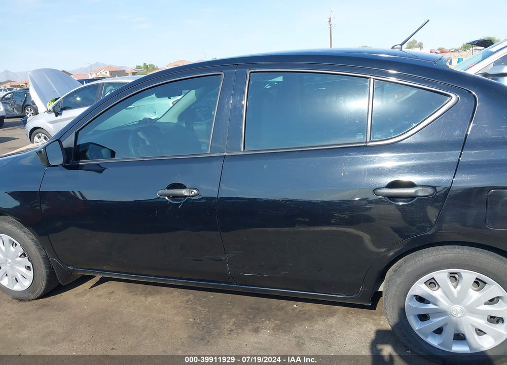 2017 NISSAN VERSA 1.6 S+ VIN: 3N1CN7AP6HL856214