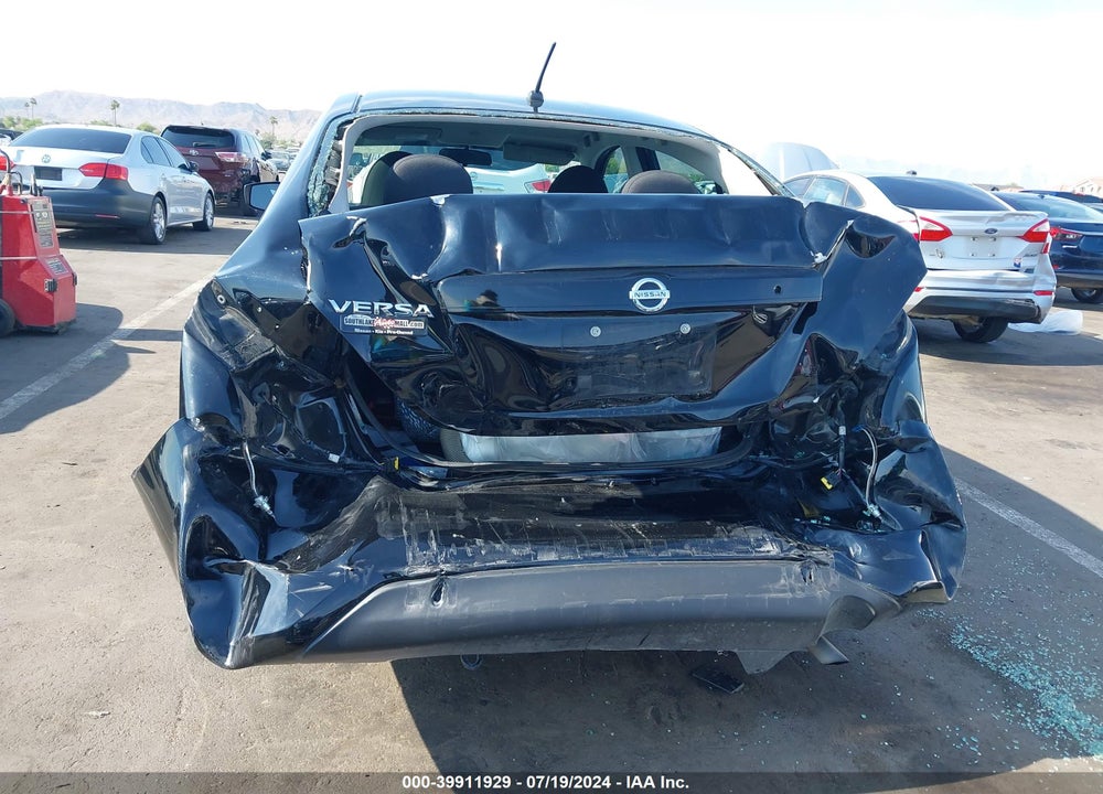 2017 NISSAN VERSA 1.6 S+ VIN: 3N1CN7AP6HL856214