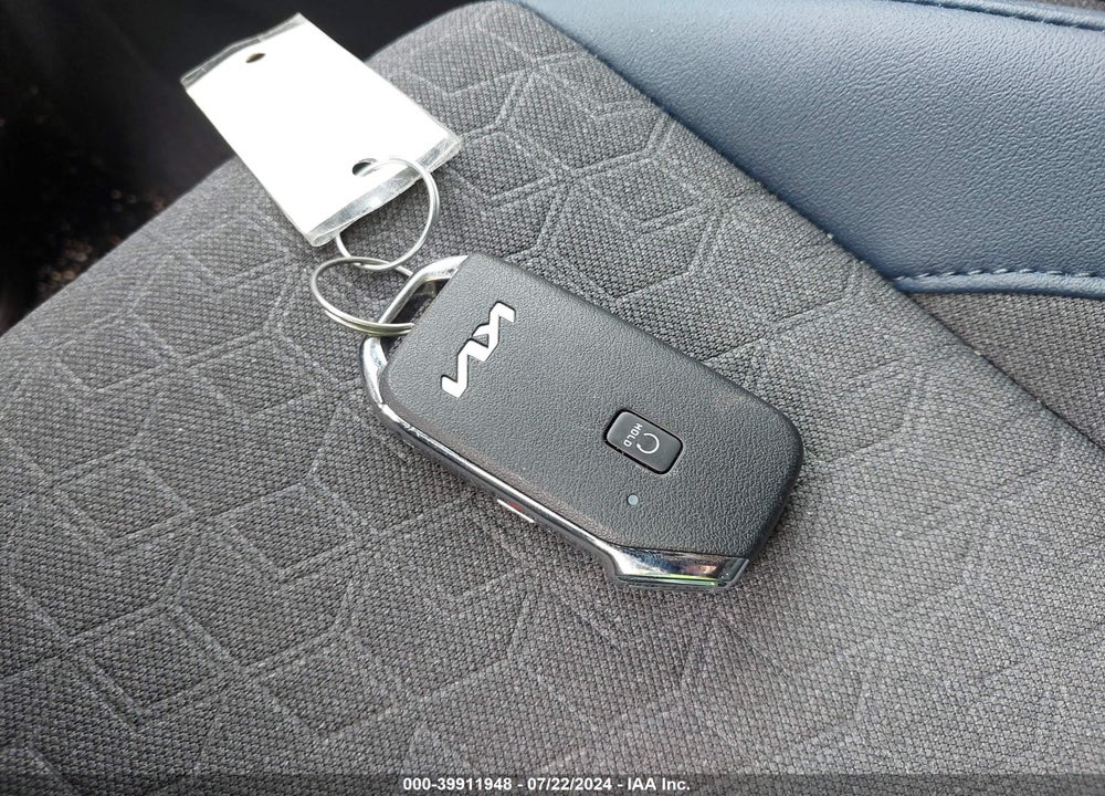 2024 KIA SELTOS S VIN: KNDEU2AAXR7588779