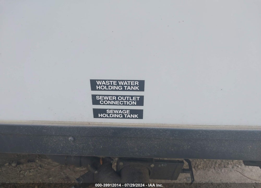 2021 FOREST RIVER OTHER VIN: 4X4TSM712MY009930