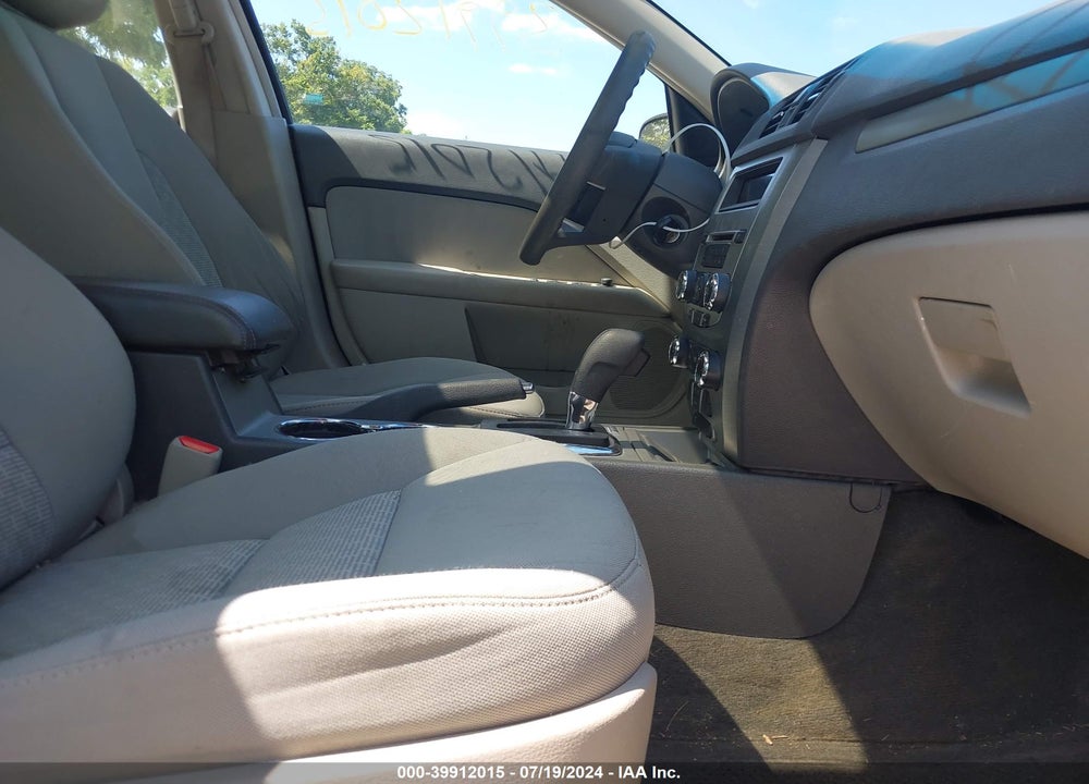 2010 FORD FUSION SE VIN: 3FAHP0HA0AR415287