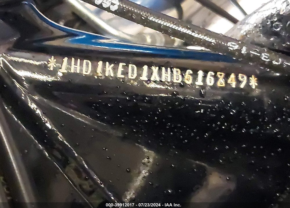 2017 HARLEY-DAVIDSON FLHTK ULTRA LIMITED VIN: 1HD1KED1XHB616849
