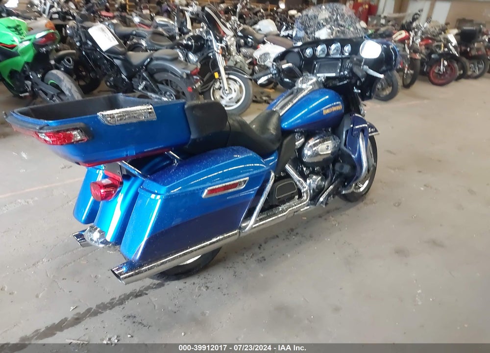 2017 HARLEY-DAVIDSON FLHTK ULTRA LIMITED VIN: 1HD1KED1XHB616849