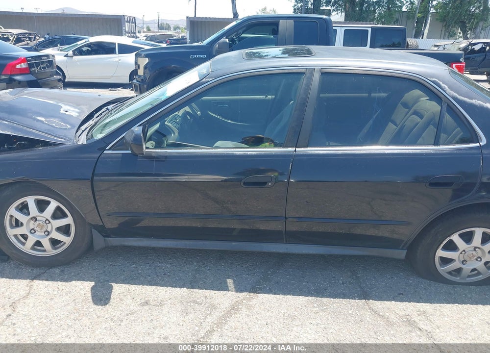 2002 HONDA ACCORD 2.3 EX/2.3 SE VIN: JHMCG66882C025513