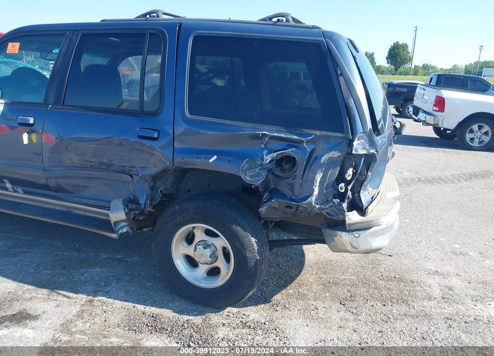 1999 FORD EXPLORER EDDIE BAUER/LIMITED/XLT VIN: 1FMZU34E7XZA88694