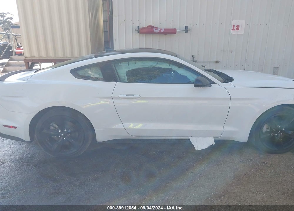 2022 FORD MUSTANG ECOBOOST FASTBACK VIN: 1FA6P8TH9N5136147