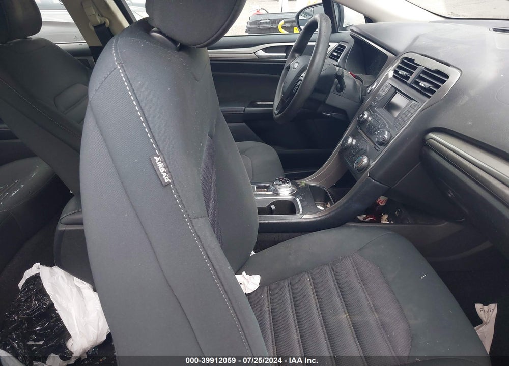 2017 FORD FUSION SE VIN: 3FA6P0H73HR112445