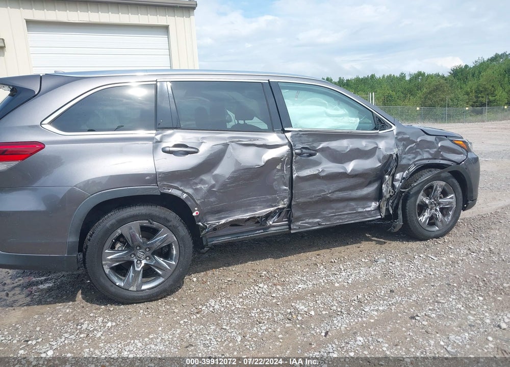 2018 TOYOTA HIGHLANDER LIMITED/PLATINUM VIN: 5TDYZRFH2JS255094