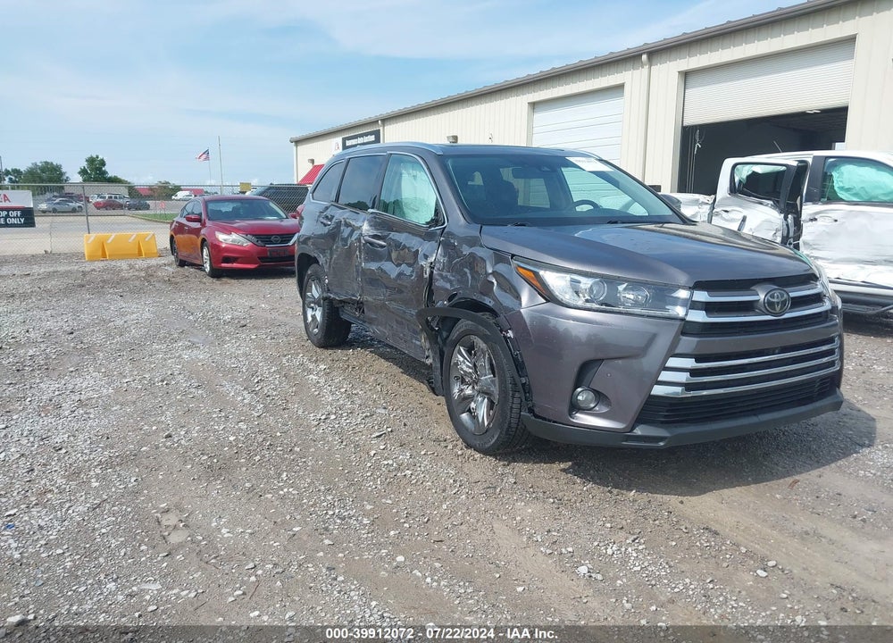 2018 TOYOTA HIGHLANDER LIMITED/PLATINUM VIN: 5TDYZRFH2JS255094