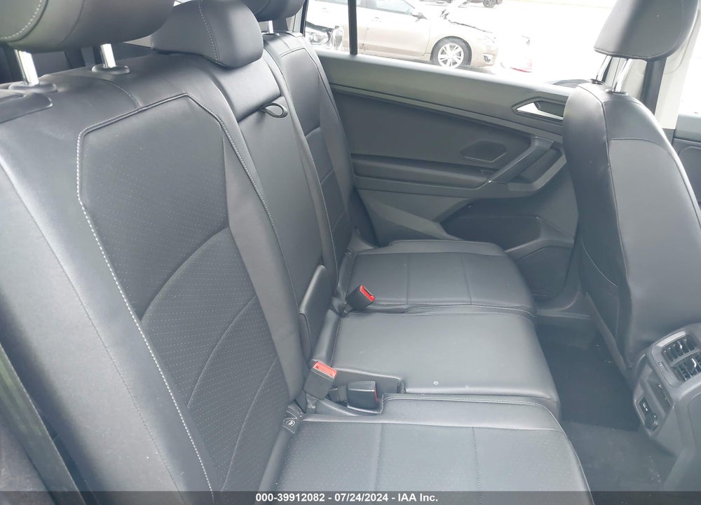 2020 VOLKSWAGEN TIGUAN 2.0T SE/2.0T SE R-LINE BLACK/2.0T SEL VIN: 3VV3B7AX2LM106500
