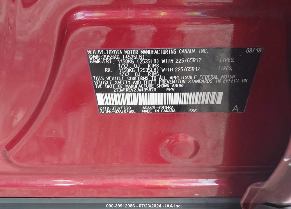 2018 TOYOTA RAV4 XLE VIN: 2T3WFREV2JW495820