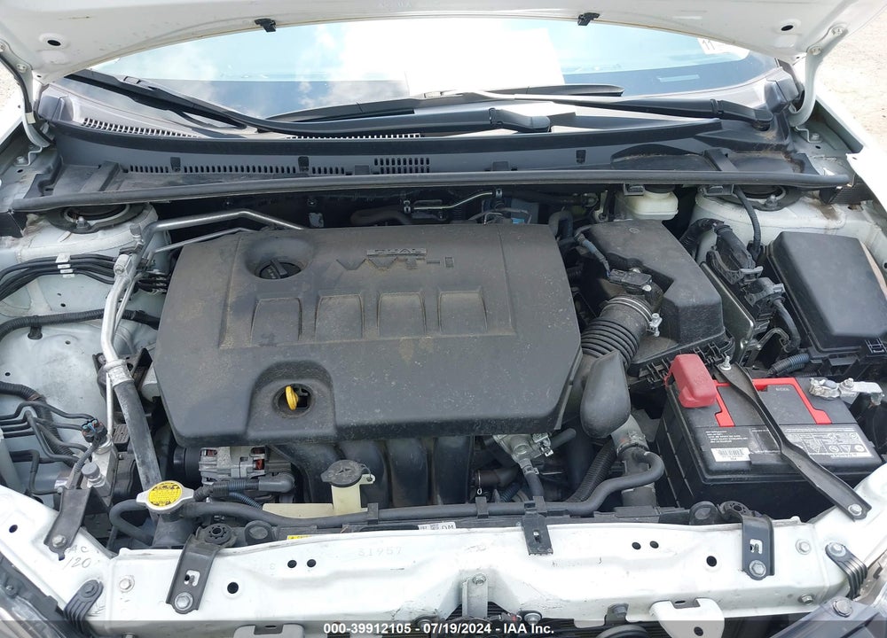 2017 TOYOTA COROLLA LE VIN: 5YFBURHE3HP657362