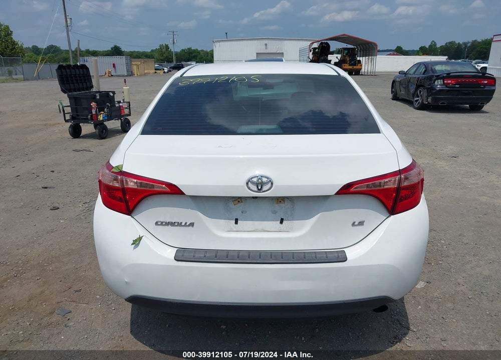 2017 TOYOTA COROLLA LE VIN: 5YFBURHE3HP657362