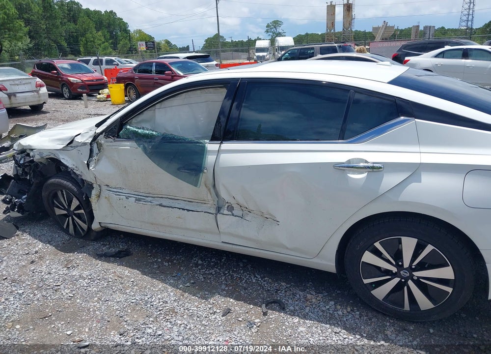 2021 NISSAN ALTIMA SL FWD VIN: 1N4BL4EV6MN380911
