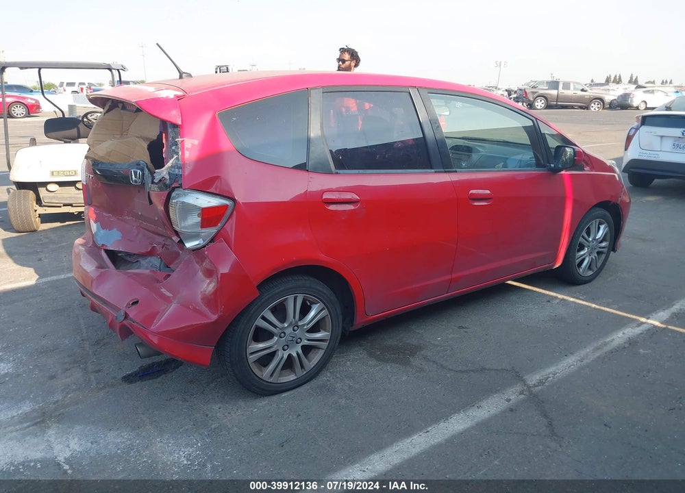 2010 HONDA FIT SPORT VIN: JHMGE8H41AC026174