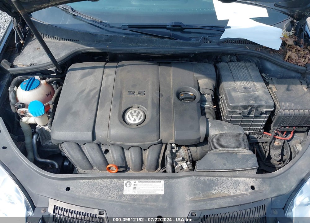 2010 VOLKSWAGEN JETTA LIMITED EDITION VIN: 3VWRZ7AJXAM127167