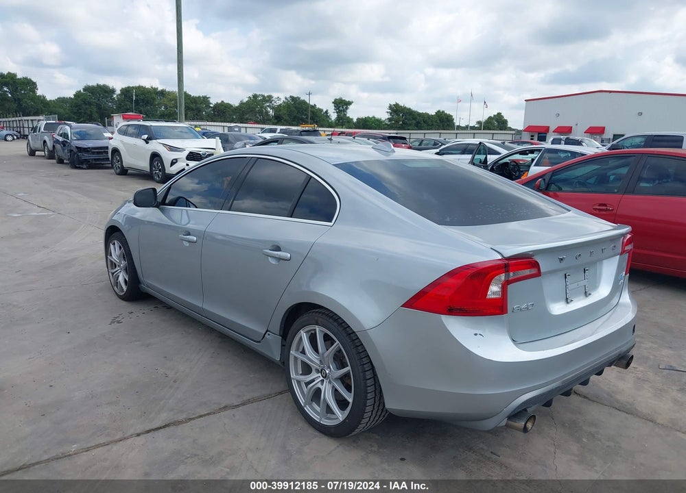 2013 VOLVO S60 T6/T6 PLATINUM/T6 PREMIER PLUS/T6 R-DESIGN/T6 R-DESIGN PLATINUM VIN: YV1902FH2D2181946
