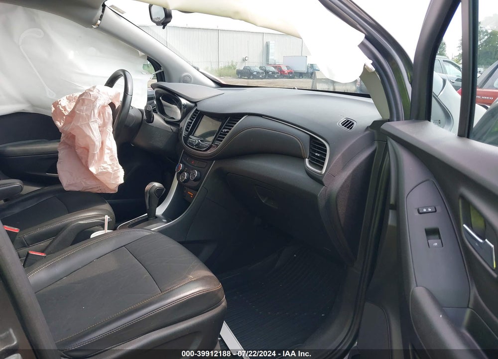 2019 CHEVROLET TRAX LT VIN: 3GNCJPSB1KL350980